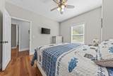 207 Poinsettia Place S - Photo 31