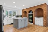220 O'connor - Photo 14