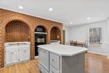 220 O'connor - Photo 17
