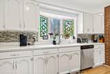 220 O'connor - Photo 20