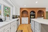 220 O'connor - Photo 21