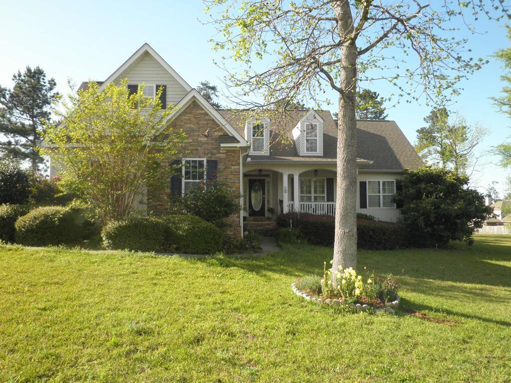 373 Emily Circle - Photo 1