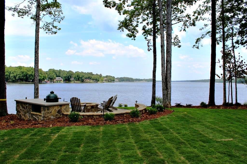 226 Eagles Way - Photo 1