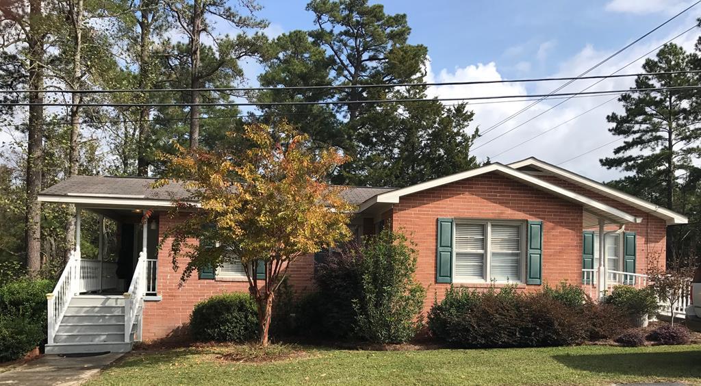 147 Pine Circle - Photo 1