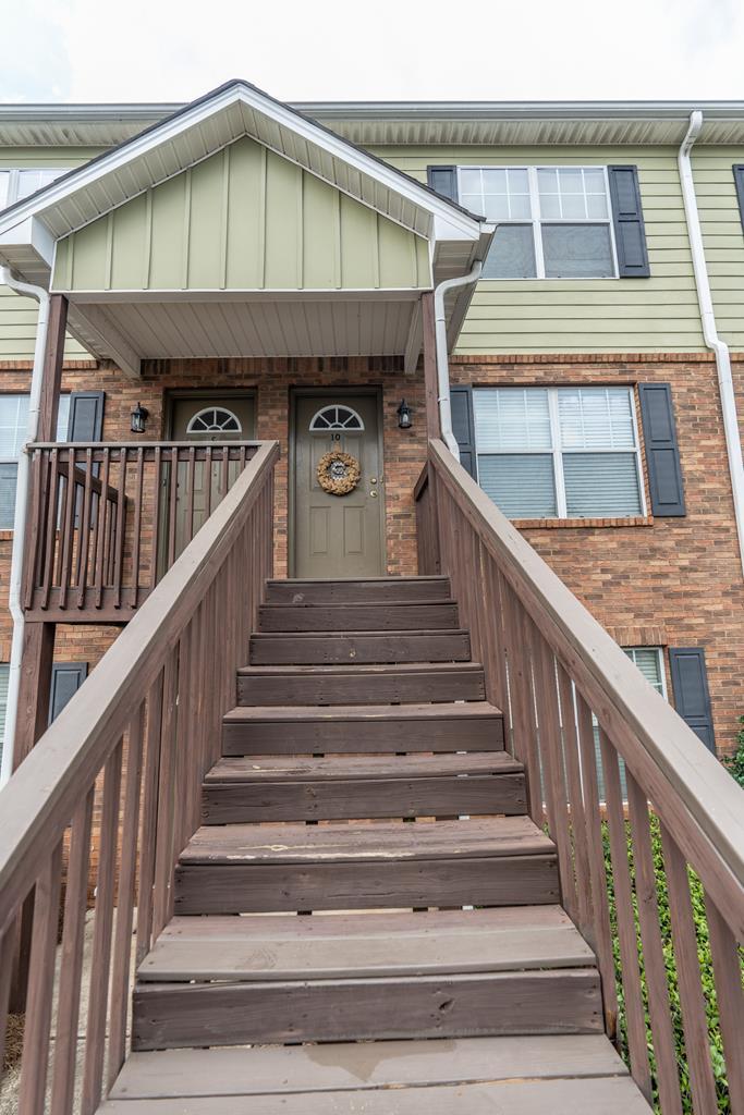 241 Irwin St. - Photo 1
