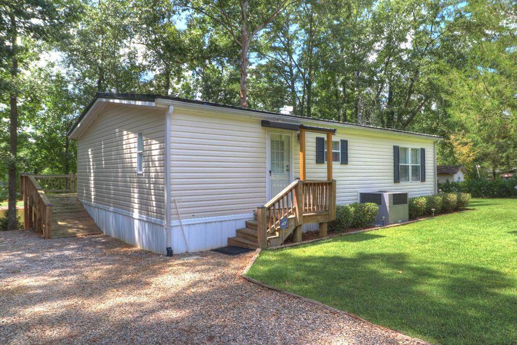300 Burtom Road - Photo 1