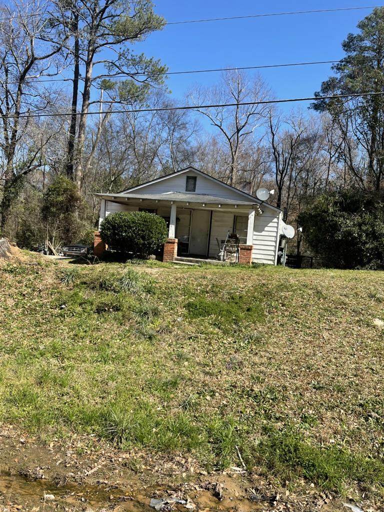 2702 Irwinton Rd - Photo 1