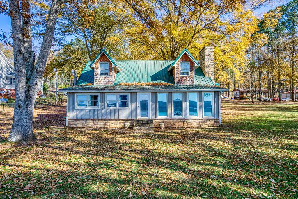 1601 Arrowhead Rd - Photo 1