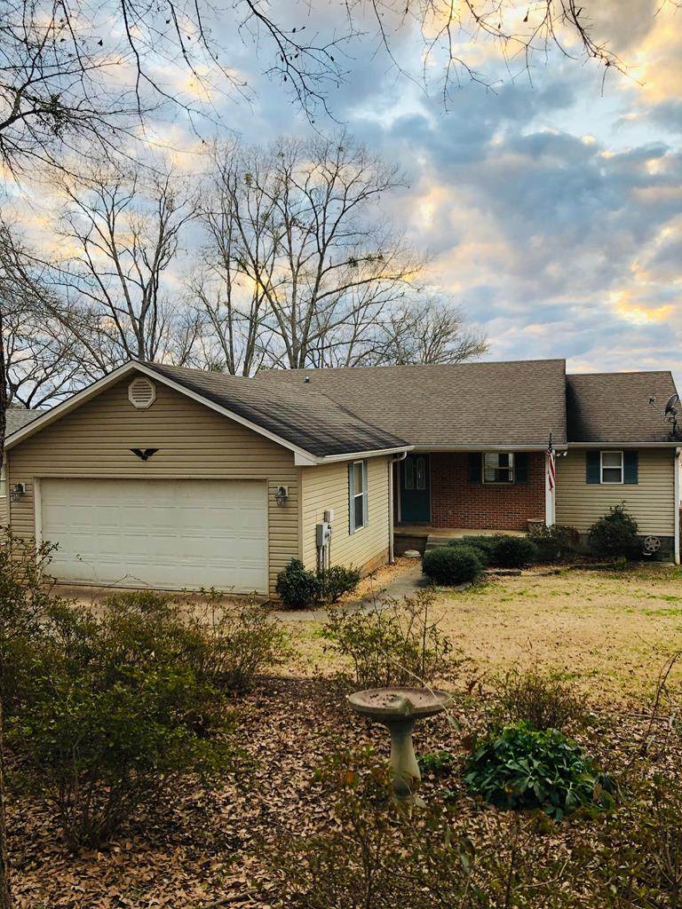 174A Honeysuckle Rd. - Photo 1