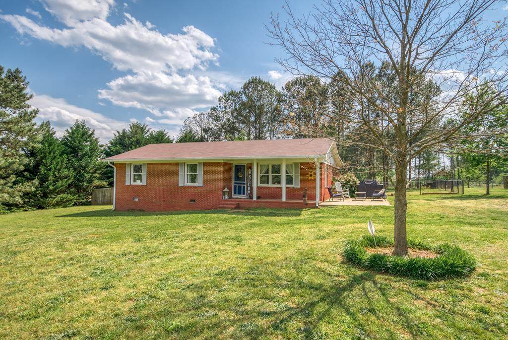 2770 Sandy Creek Rd - Photo 1