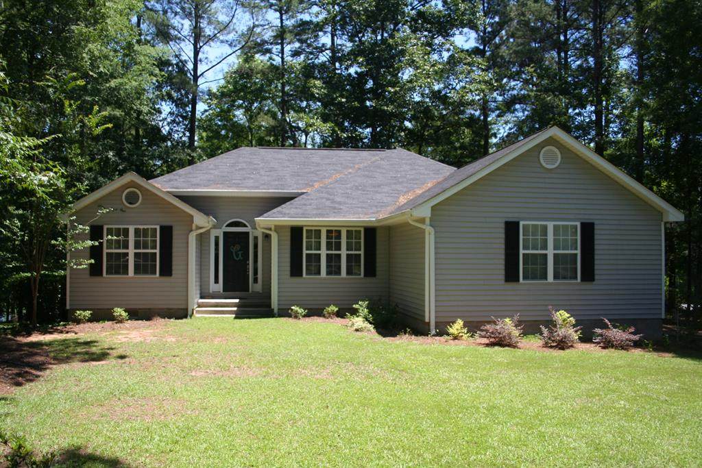 145 Oak Leaf Cir - Photo 1