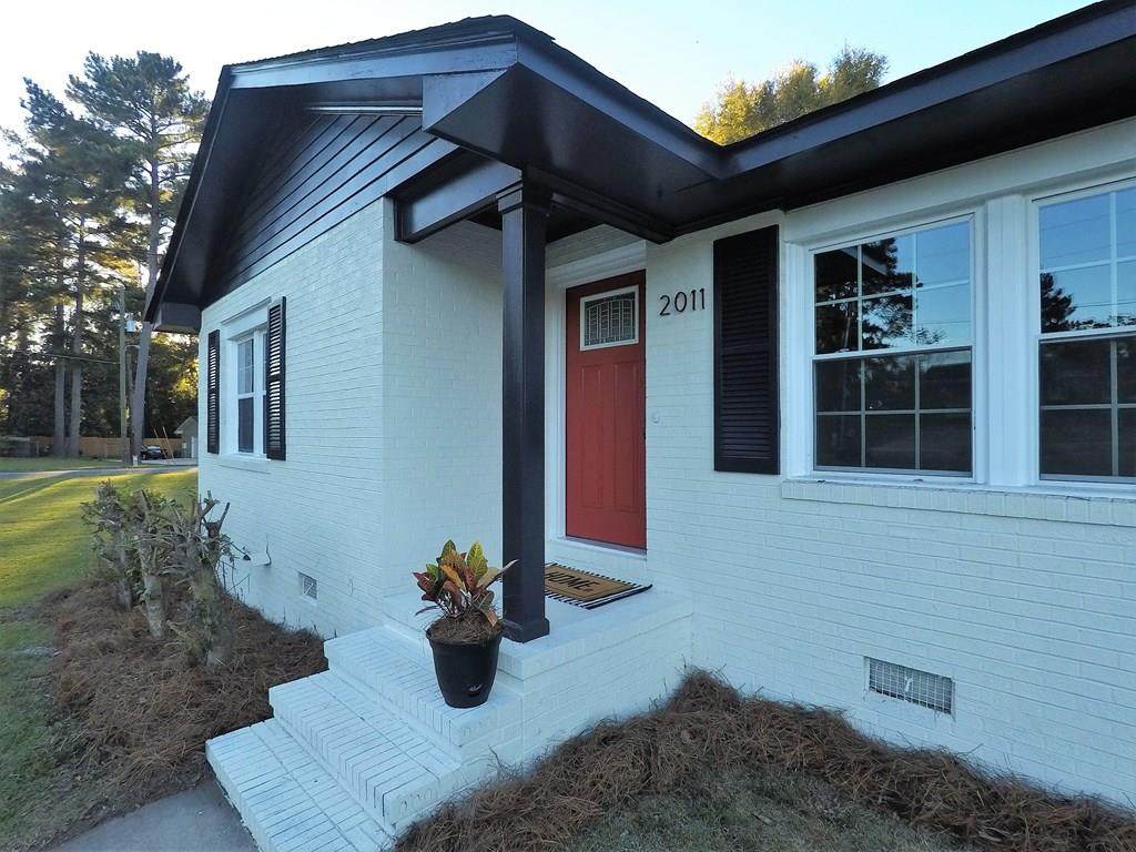 2011 Robin Circle - Photo 1