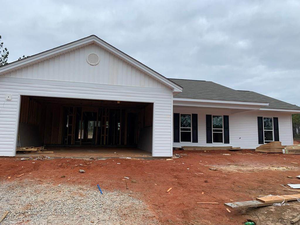 752 Lake Laurel Rd - Photo 1