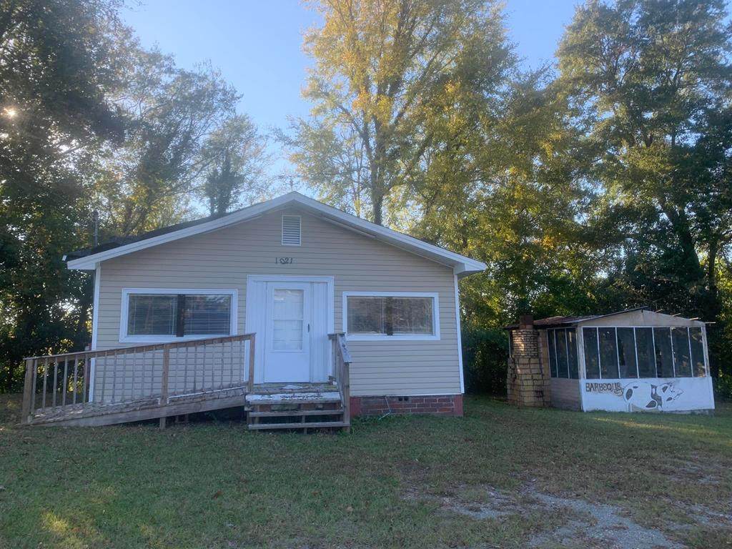 1021 Elbert Street - Photo 1