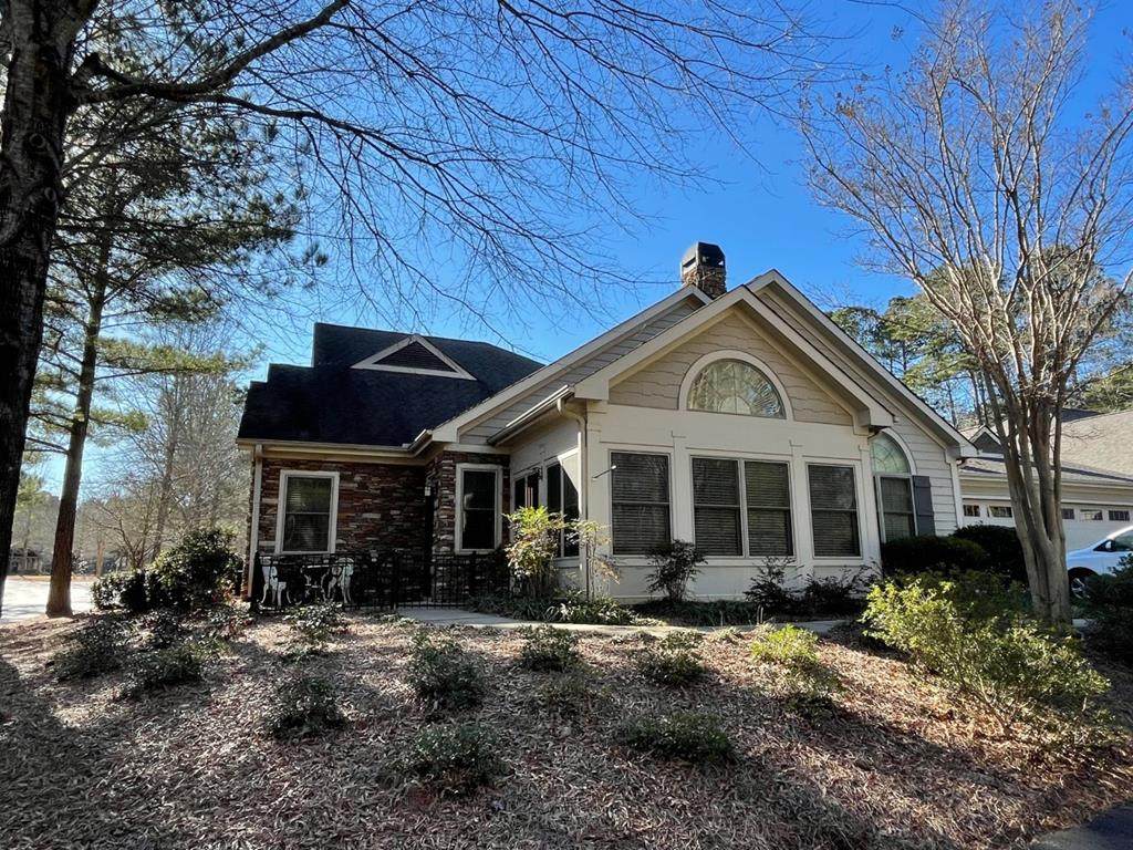 108 Edgewood Court - Photo 1