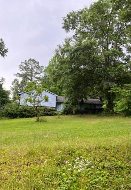 60 Creekwood Rd - Photo 1