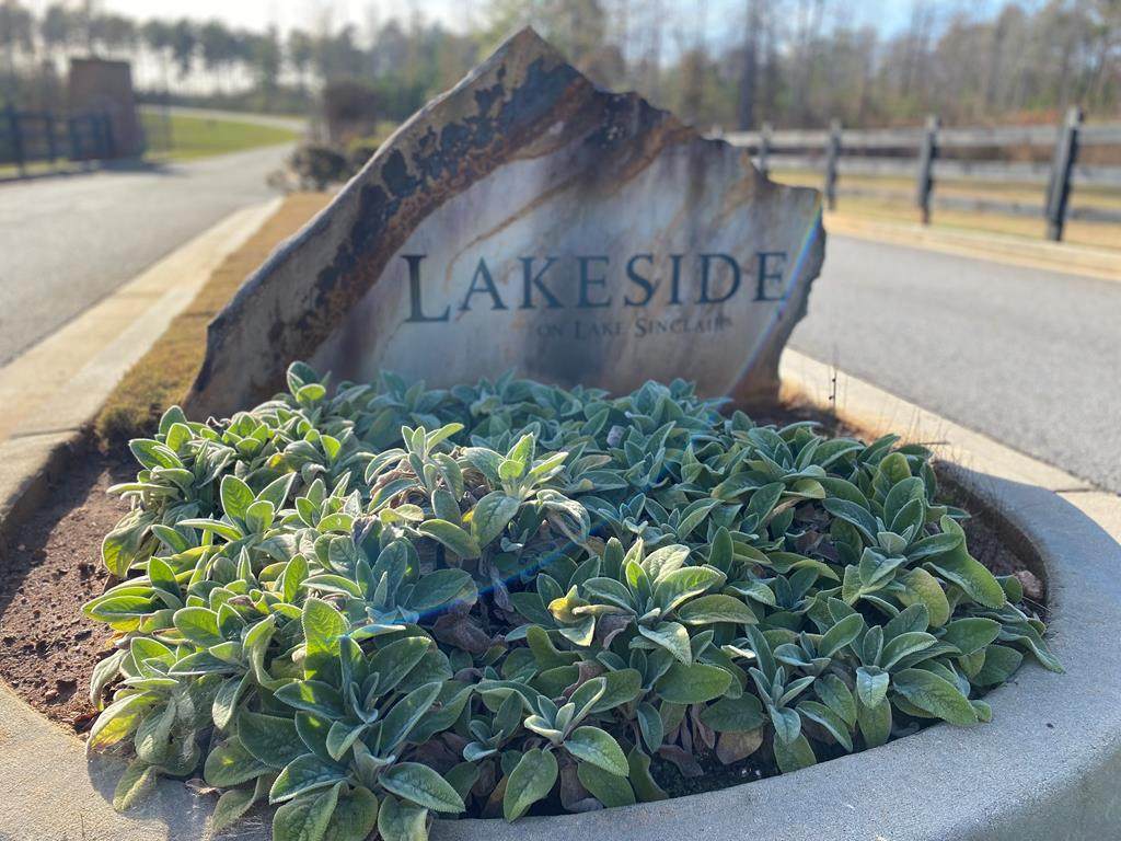 102 Waterside Drive - Photo 1