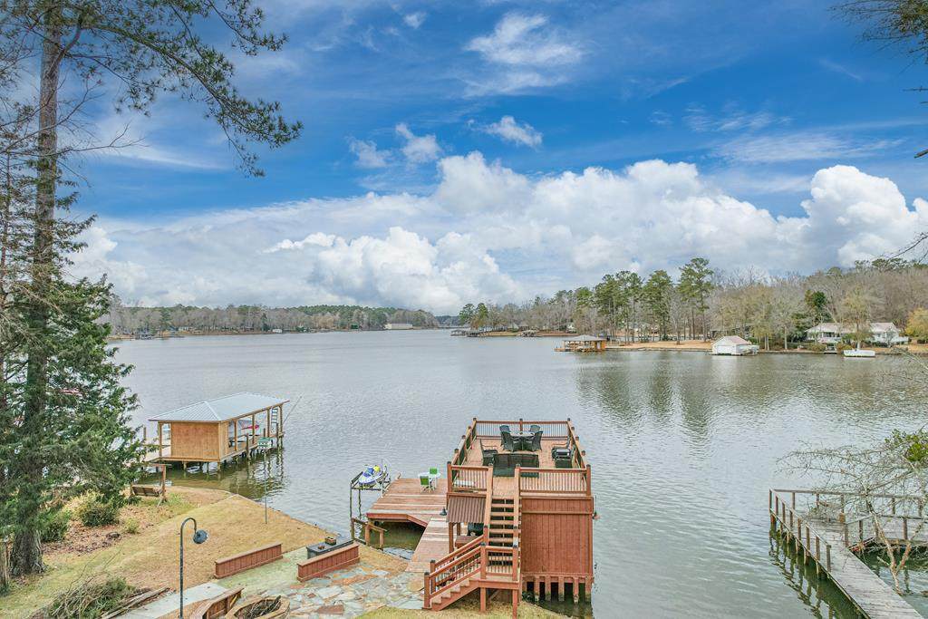 345 Shelton Drive - Photo 1