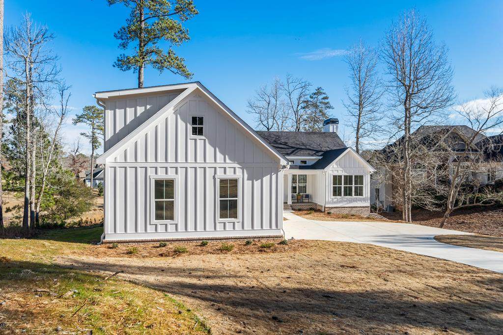1080 Glen Eagle Dr - Photo 1