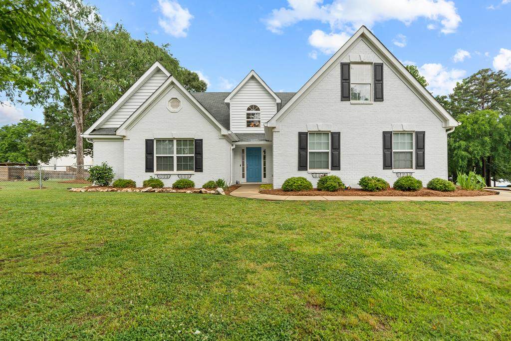 151 Collis Circle - Photo 1