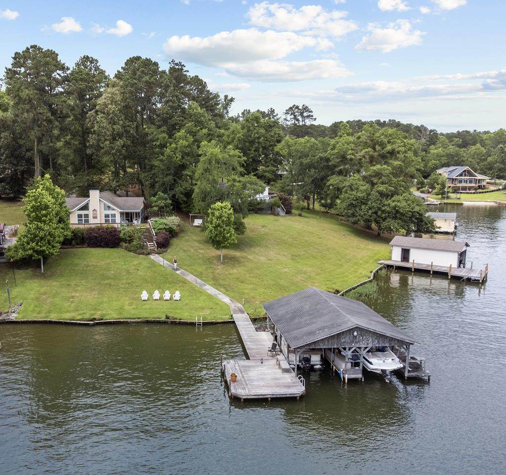318 Cold Branch Road - Photo 1