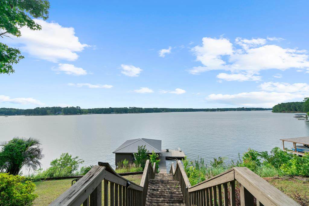 44 Port Hole Court - Photo 1