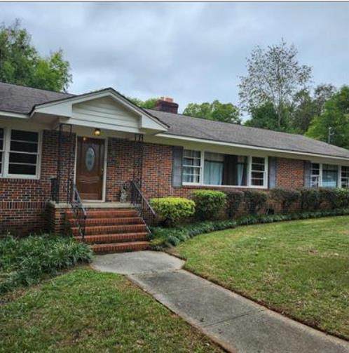 203 N Lafayette Street - Photo 1