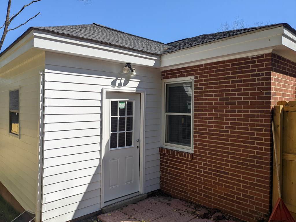 https://bt-photos.global.ssl.fastly.net/milledgeville/orig_boomver_1_52081-2.jpg