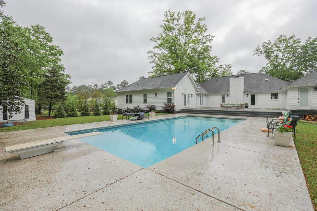 https://bt-photos.global.ssl.fastly.net/milledgeville/orig_boomver_1_52421-2.jpg