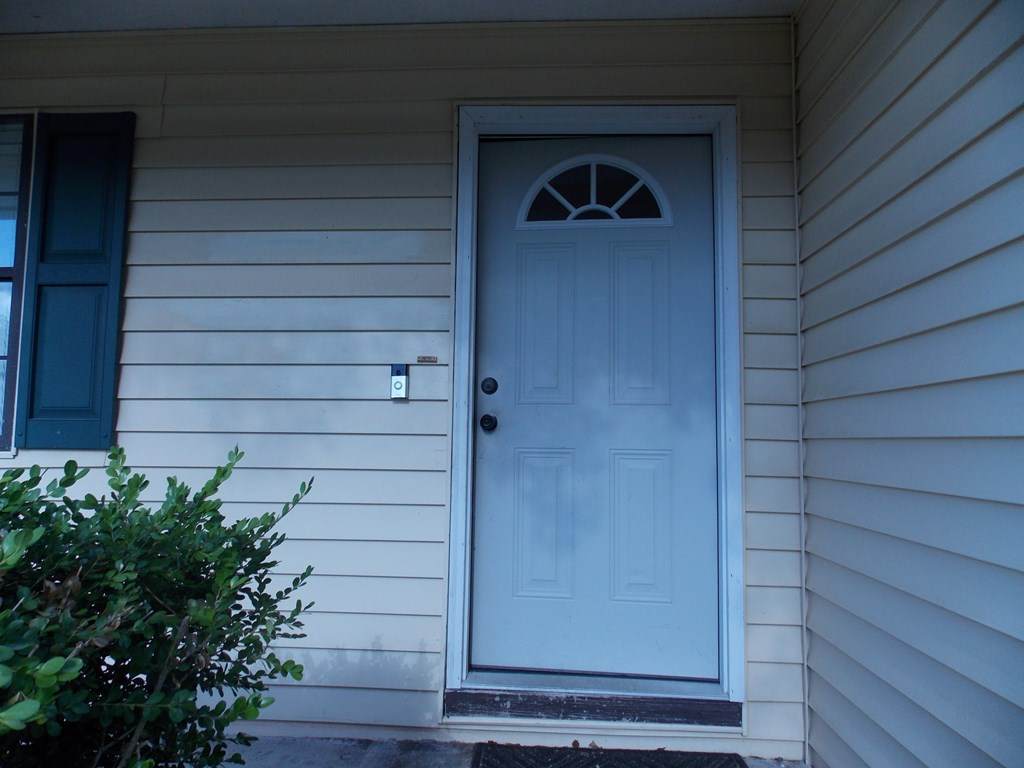 https://bt-photos.global.ssl.fastly.net/milledgeville/orig_boomver_1_52546-2.jpg