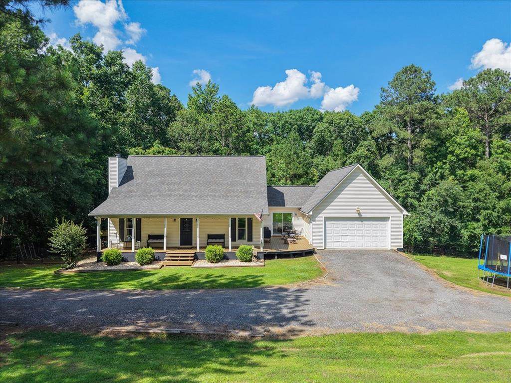 105 Avant Ave - Photo 1