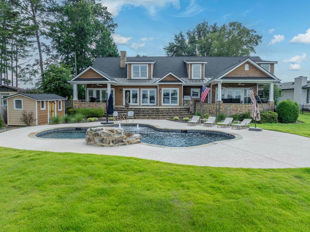 245 Lakeshore Circle - Photo 1