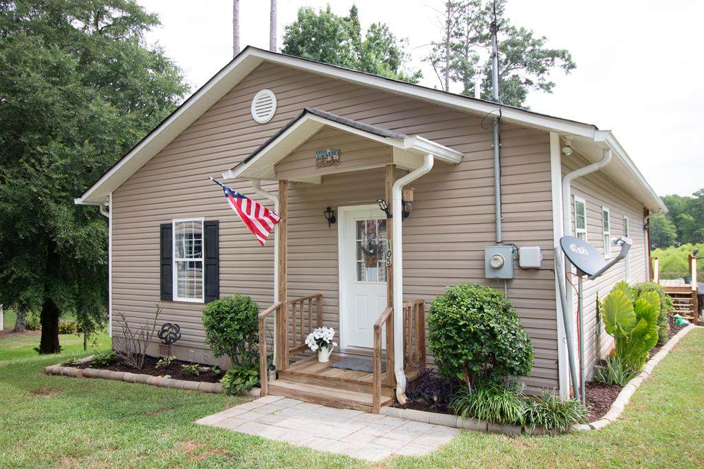 105 Flatrock Circle - Photo 1