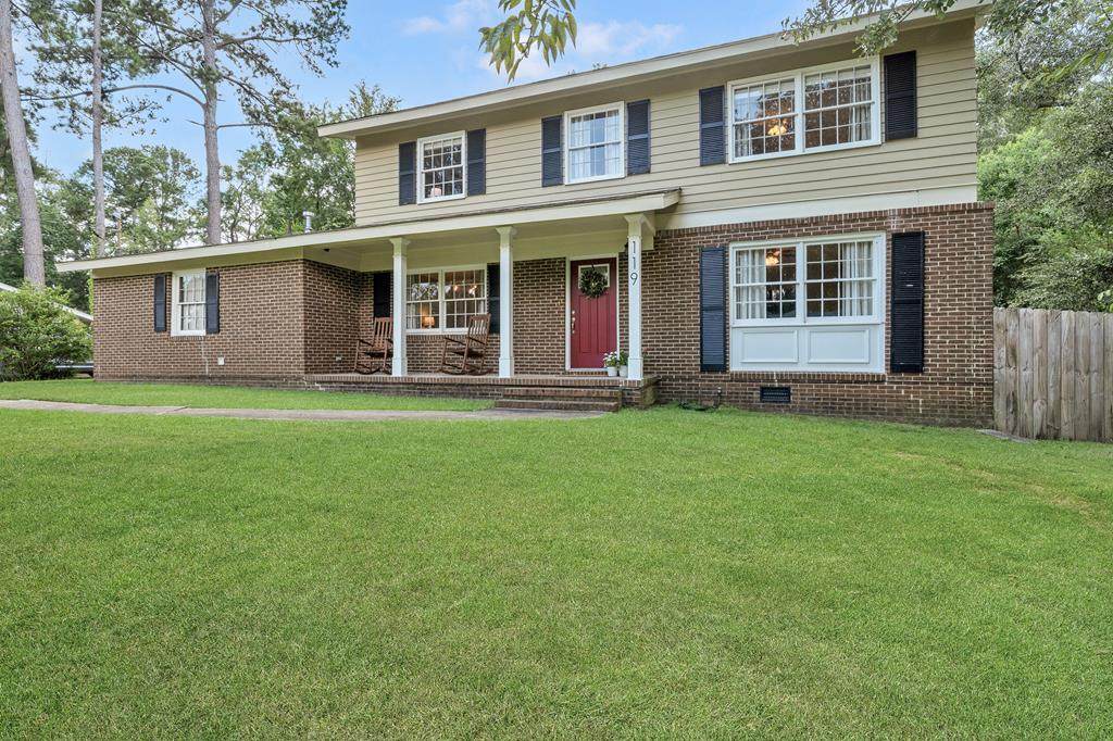 119 Maplewood - Photo 1