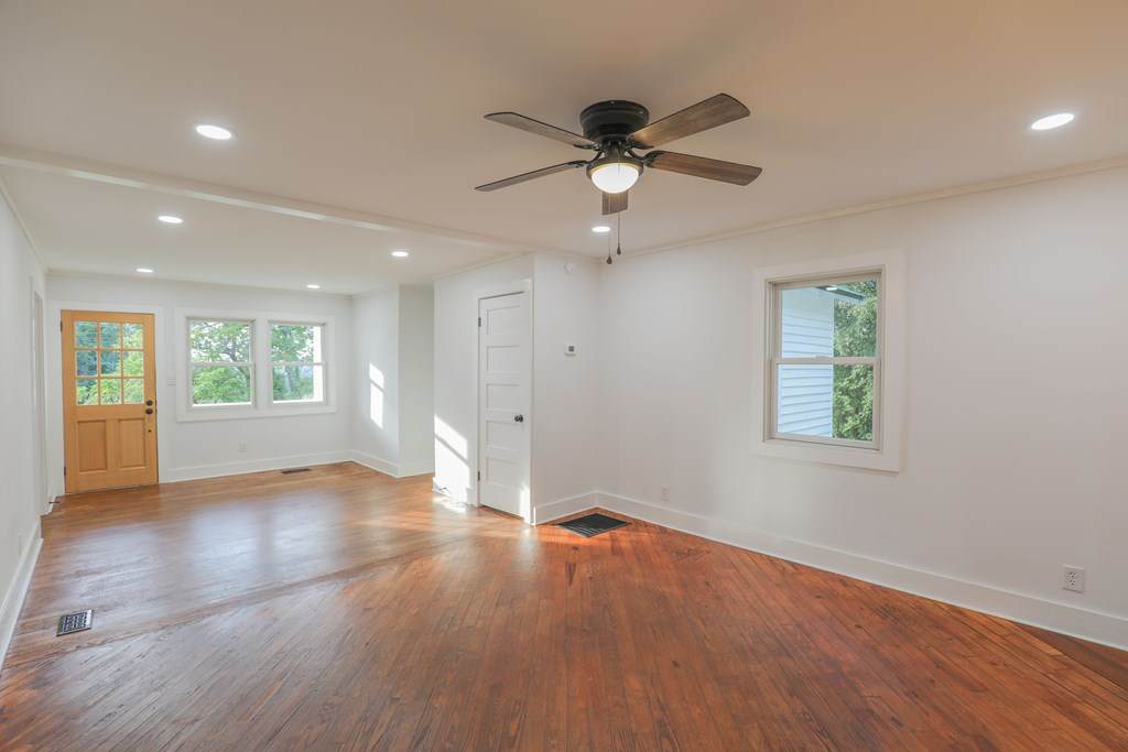 https://bt-photos.global.ssl.fastly.net/milledgeville/orig_boomver_1_52892-2.jpg