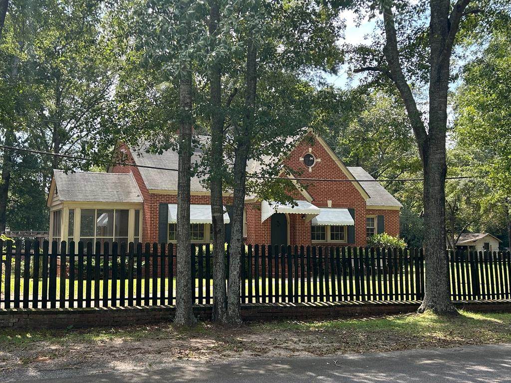 114 Old River Bridge Rd. - Photo 1