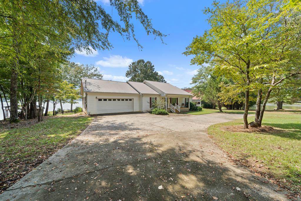 220 Rockville Springsdrive - Photo 1