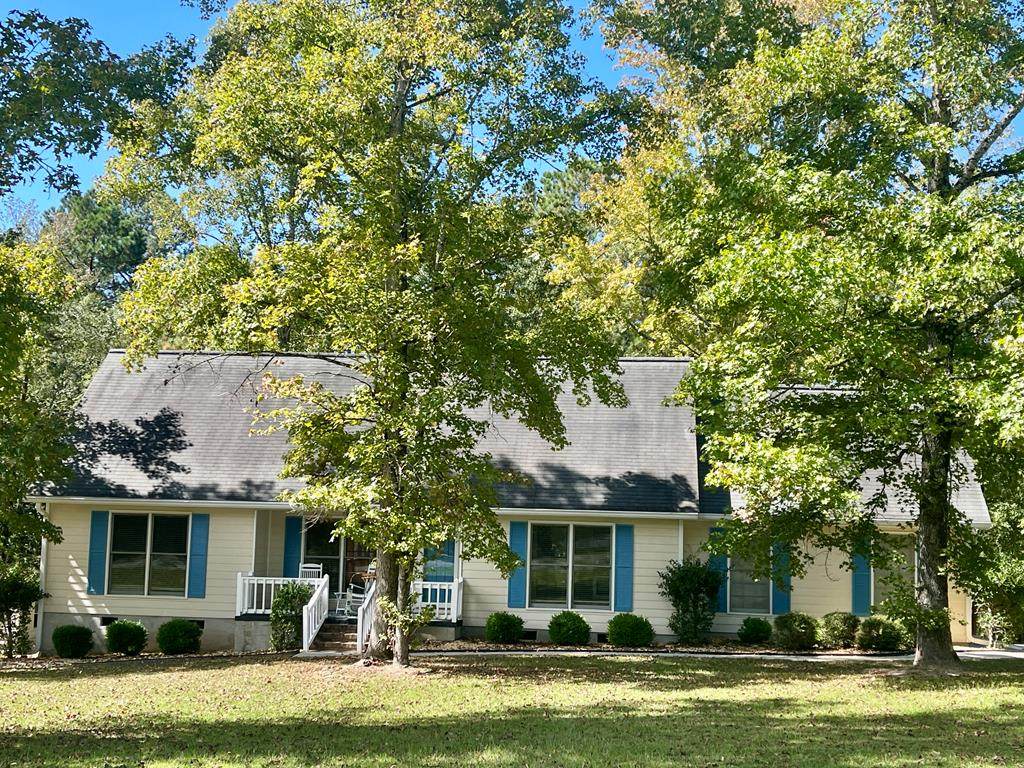 104 Cambridge Dr - Photo 1
