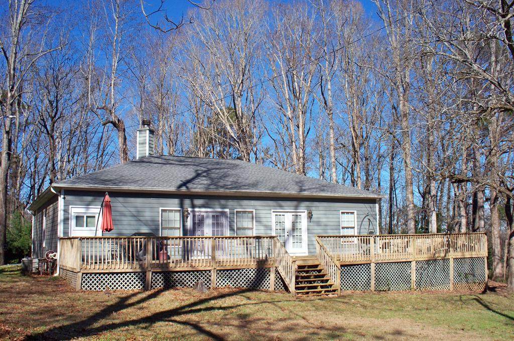 148 Rock Eagle Rd - Photo 1