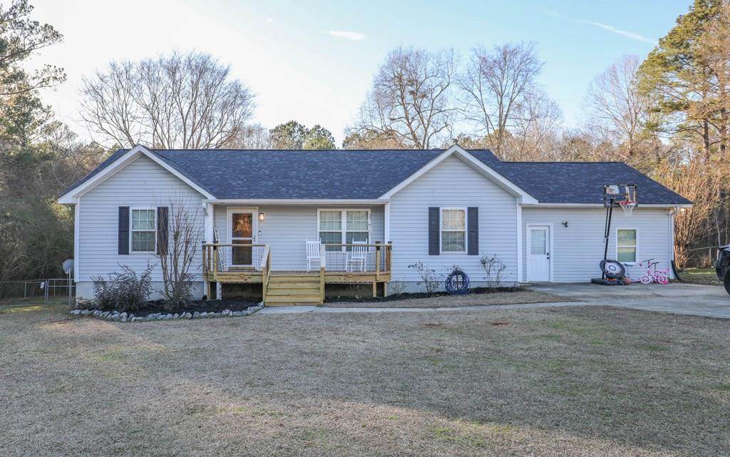 136 Stevens Dr - Photo 1