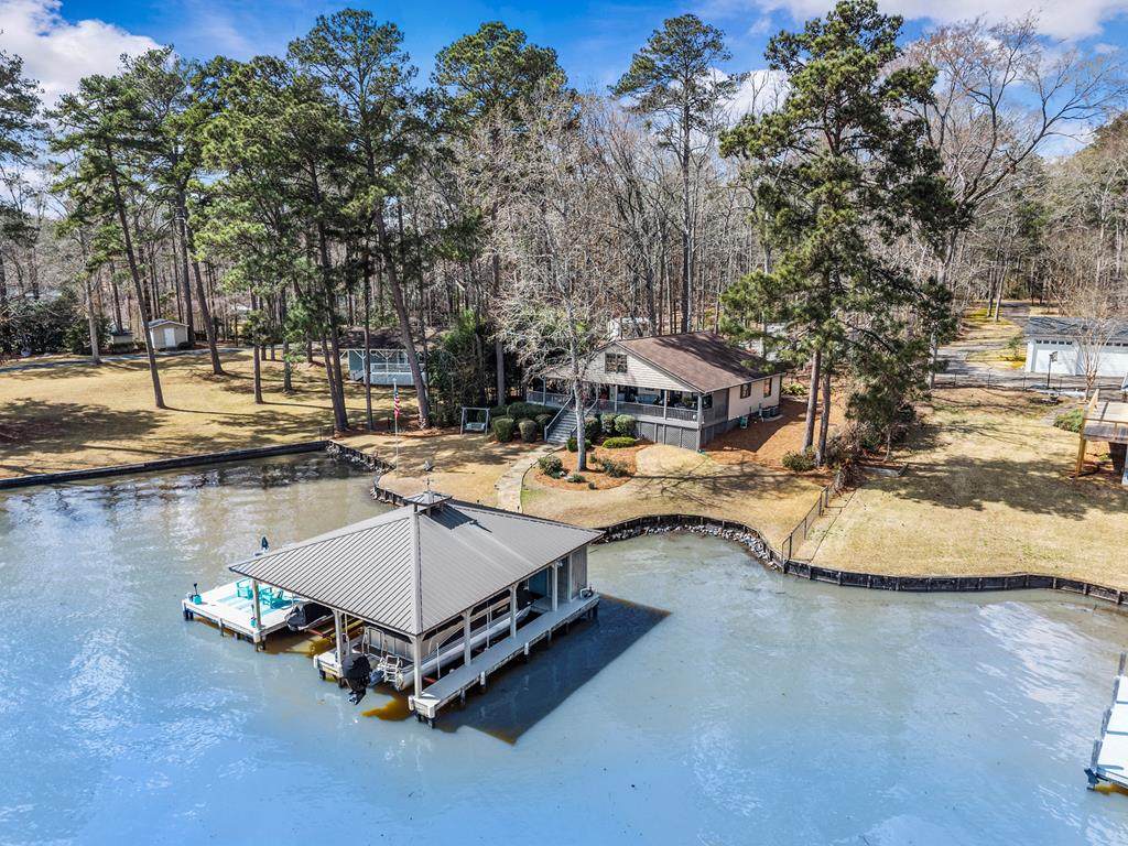 142 Dogwood Drive Se - Photo 1