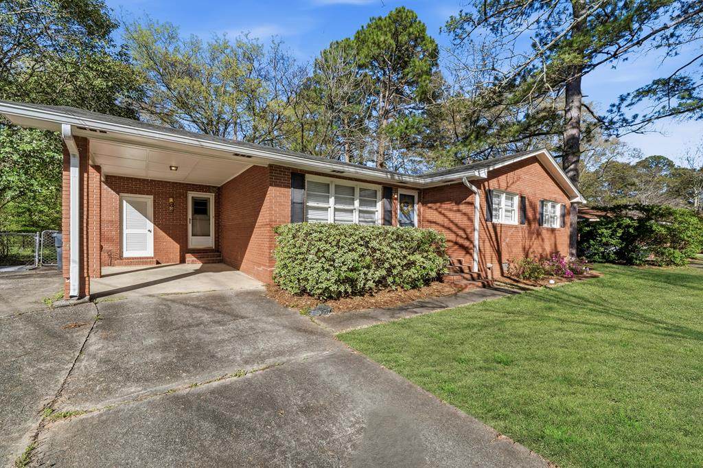 1735 Cardinal Rd - Photo 1