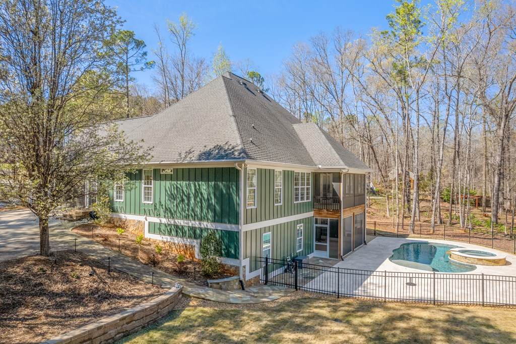 https://bt-photos.global.ssl.fastly.net/milledgeville/orig_boomver_1_56589-2.jpg