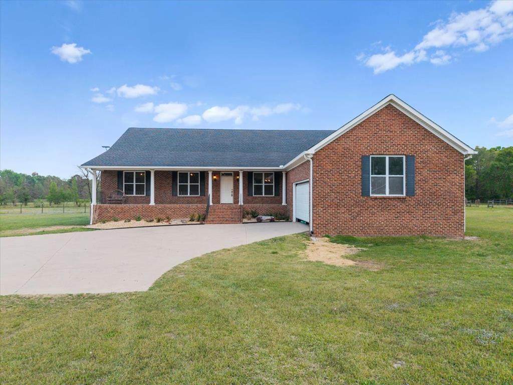 2760 Vinson Hwy - Photo 1