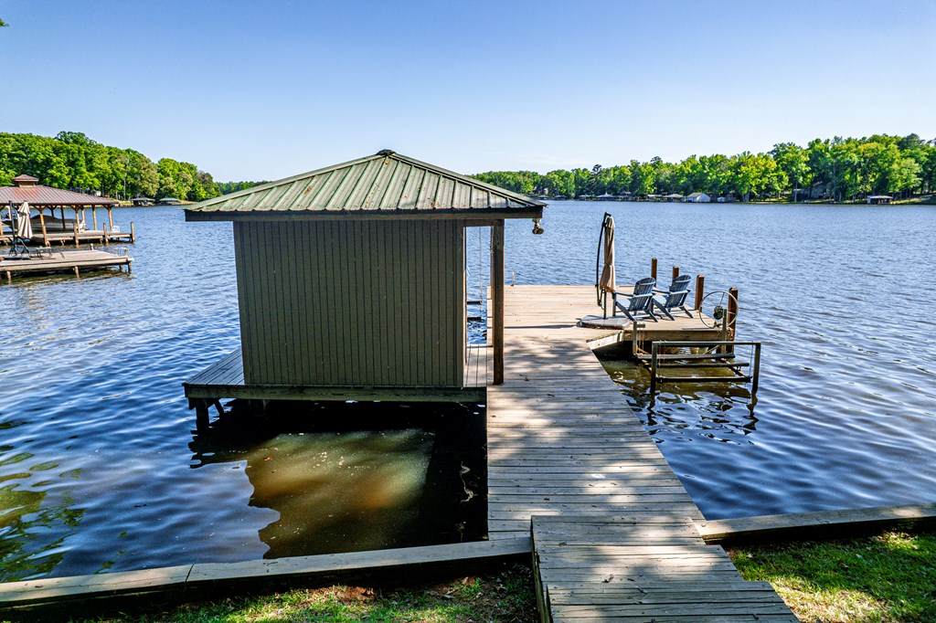 https://bt-photos.global.ssl.fastly.net/milledgeville/orig_boomver_1_56671-2.jpg