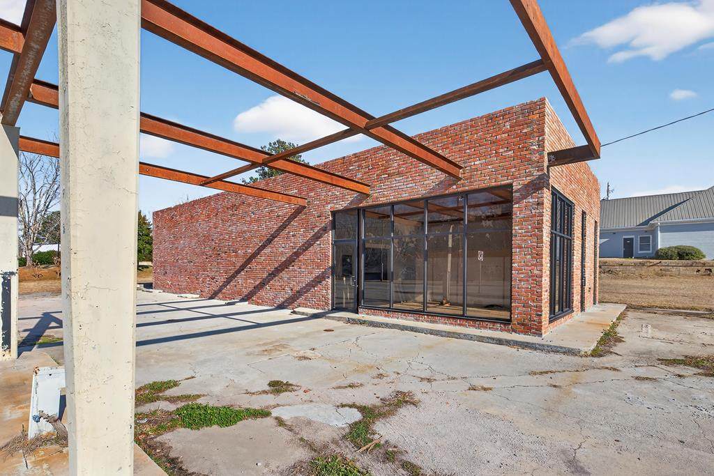 4800 Lamb Ave - Photo 1
