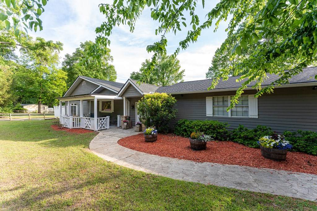 https://bt-photos.global.ssl.fastly.net/milledgeville/orig_boomver_1_56716-2.jpg