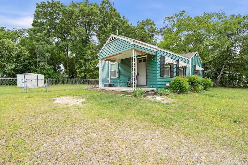 https://bt-photos.global.ssl.fastly.net/milledgeville/orig_boomver_1_56719-2.jpg