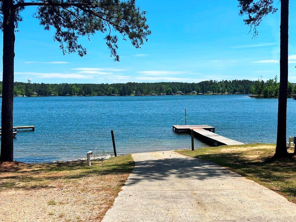 https://bt-photos.global.ssl.fastly.net/milledgeville/orig_boomver_1_56811-2.jpg