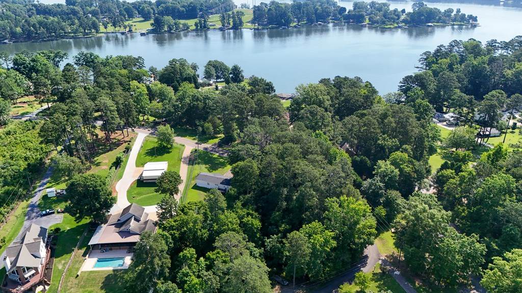 https://bt-photos.global.ssl.fastly.net/milledgeville/orig_boomver_1_56870-2.jpg